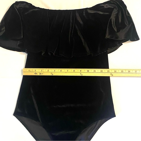 Lavender Field Sz Large Black Velvet Bodysuit - Picture 5 of 6